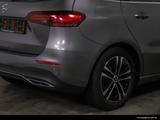 Mercedes-Benz B 180 STANDHZG/LED/KAMERA/WINTER/ADVANCEDSHZ - Mercedes-Benz B 180 aus 2024
