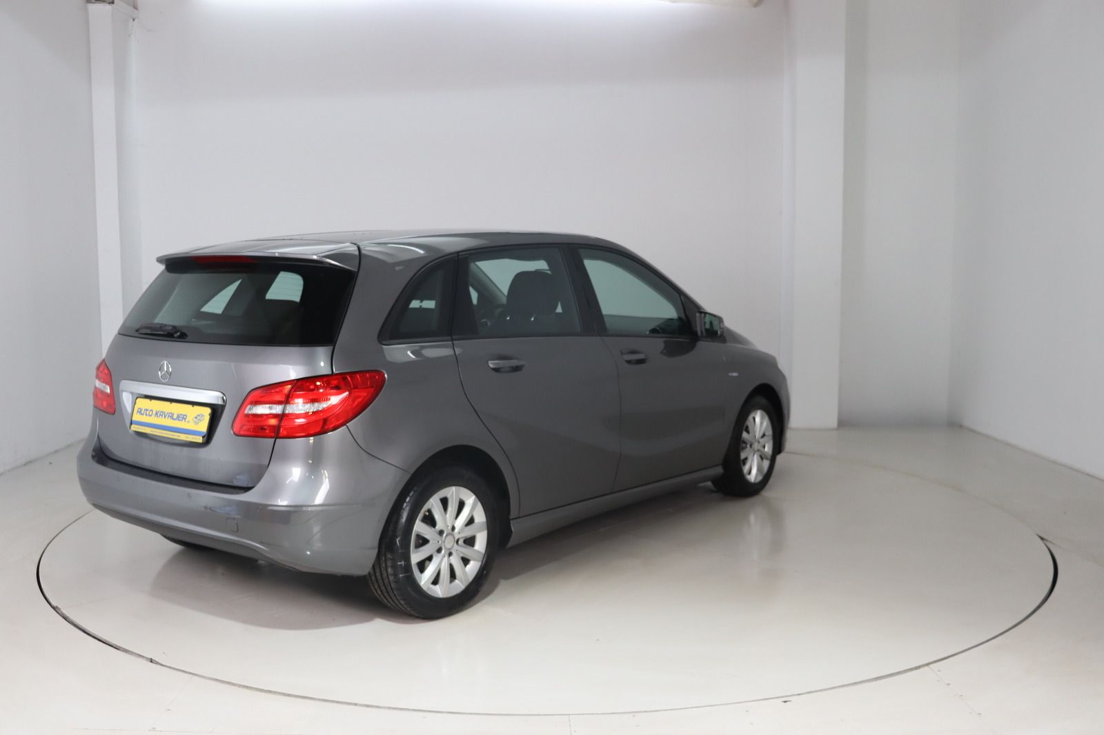 Fahrzeugabbildung Mercedes-Benz B 200 BlueEFFICIENCY * Bi-Xenon * Sitzhzg. * PDC