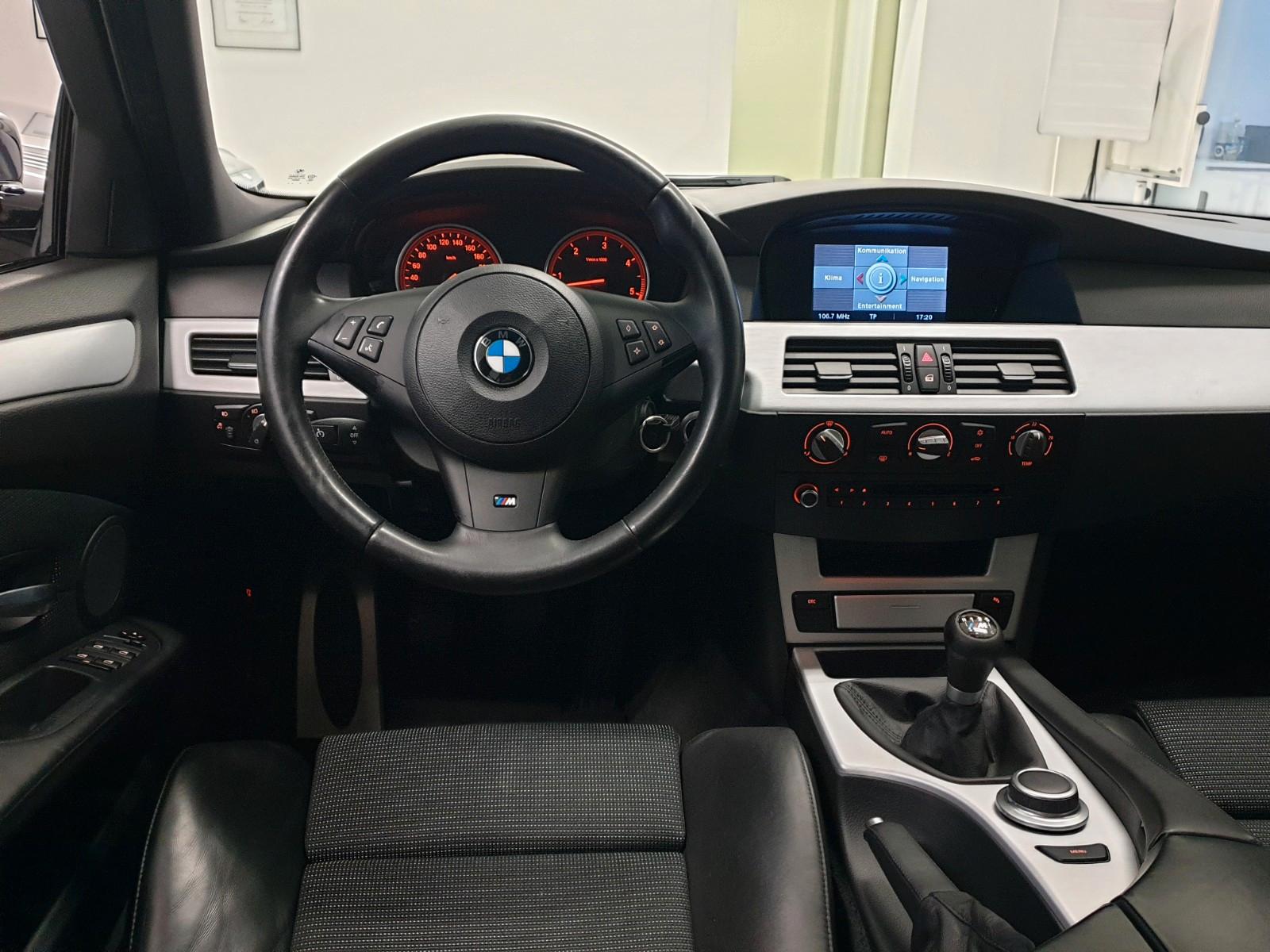 BMW 525 d 197 ch Pack M Sport • Boîte manuelle 6 • GPS • Sièges sport électriques • Jantes 18"