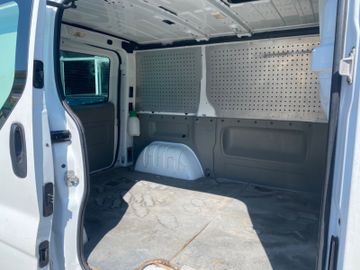 Renault Trafic - 8