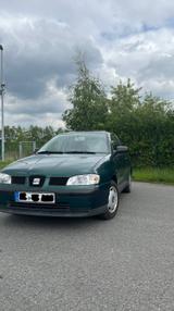 Seat Ibiza 1.4 TÜV, elekt. Fenster &  Schiebedach - Seat Ibiza aus 2000: 1.4