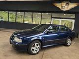 Skoda Octavia 1.6 Lim. SLX SITZHEIZUNG/KLIMA/LM/AHK - Skoda Octavia: Slx