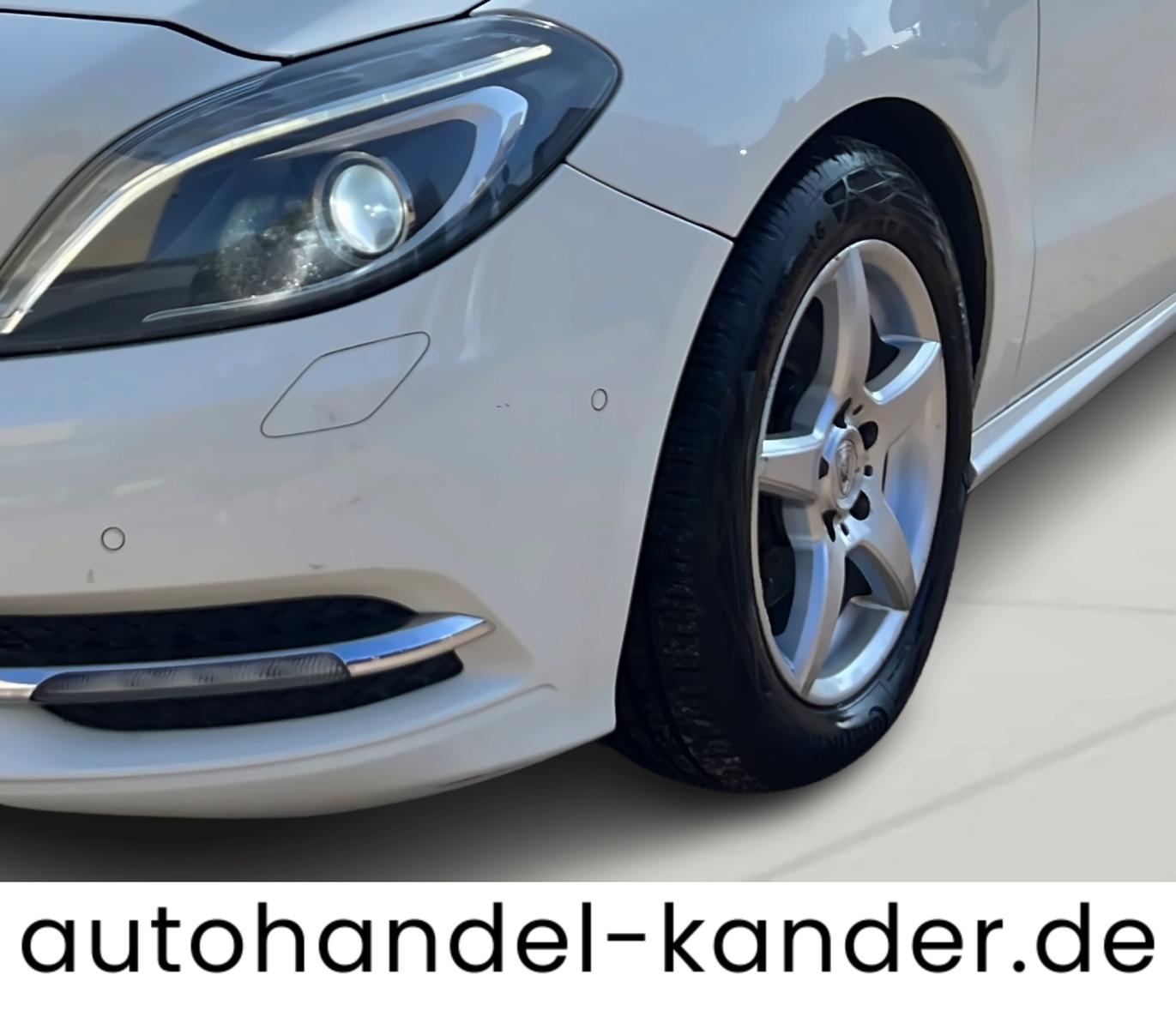 Mercedes-Benz B180 2011 — photo 5