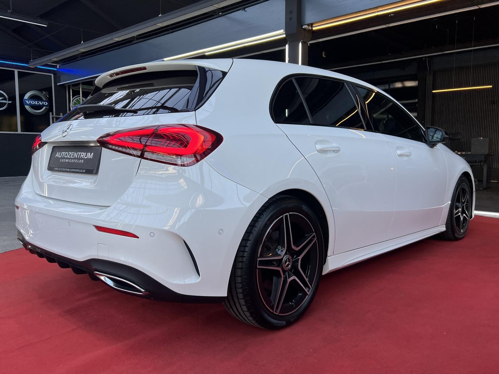 Mercedes-Benz A 250 AMG Line LED / ATTENTION ASSIST / SPURHALT