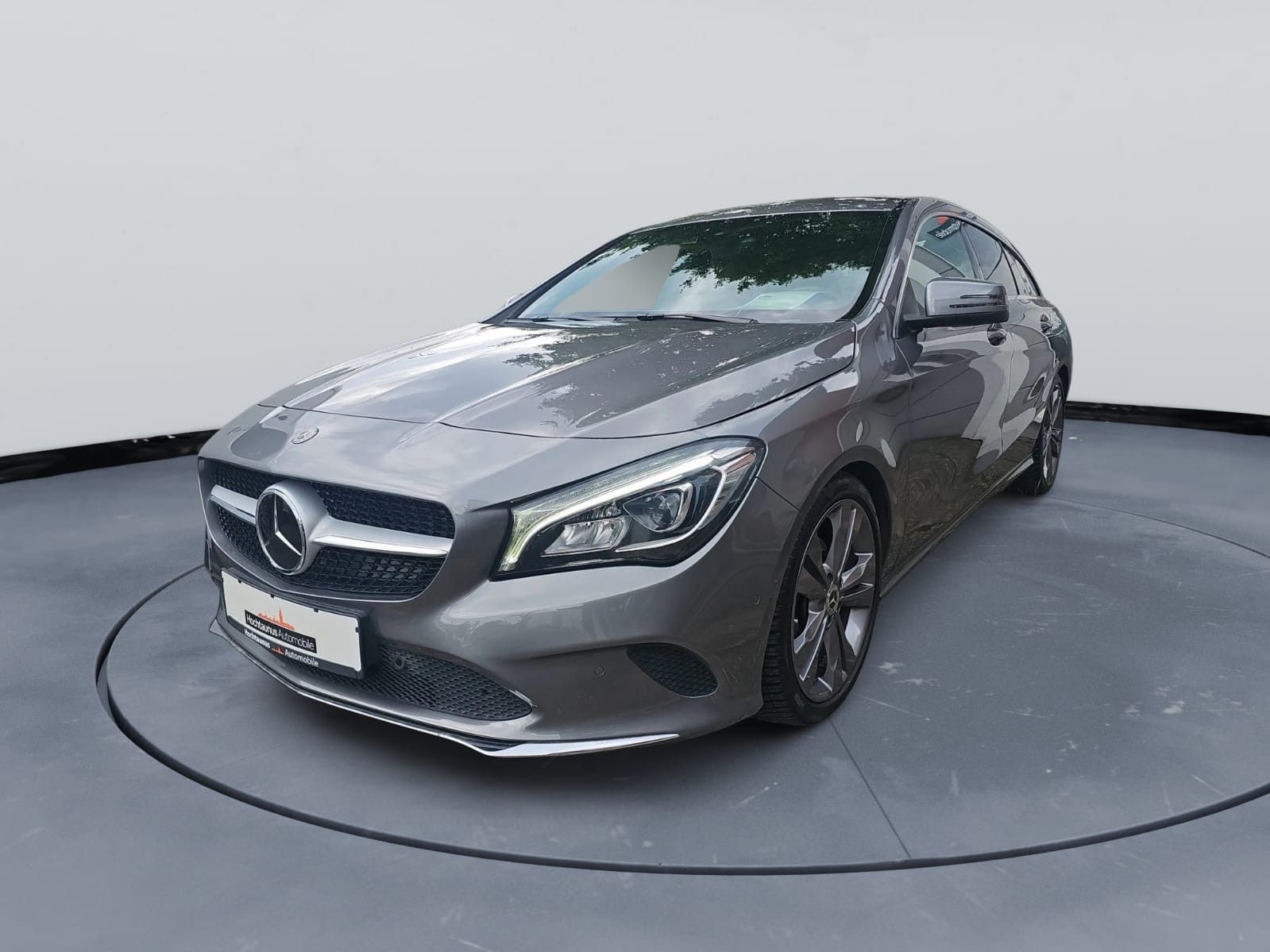 Mercedes-Benz CLA 200-Urban-RFK-Business-Navi-CarPlay-LED-ACC foto 3