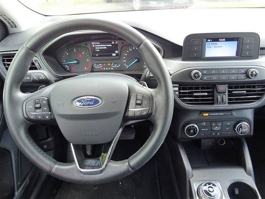 Fahrzeugabbildung Ford Focus 1,5 EcoBlue D Trend  Standheizung
