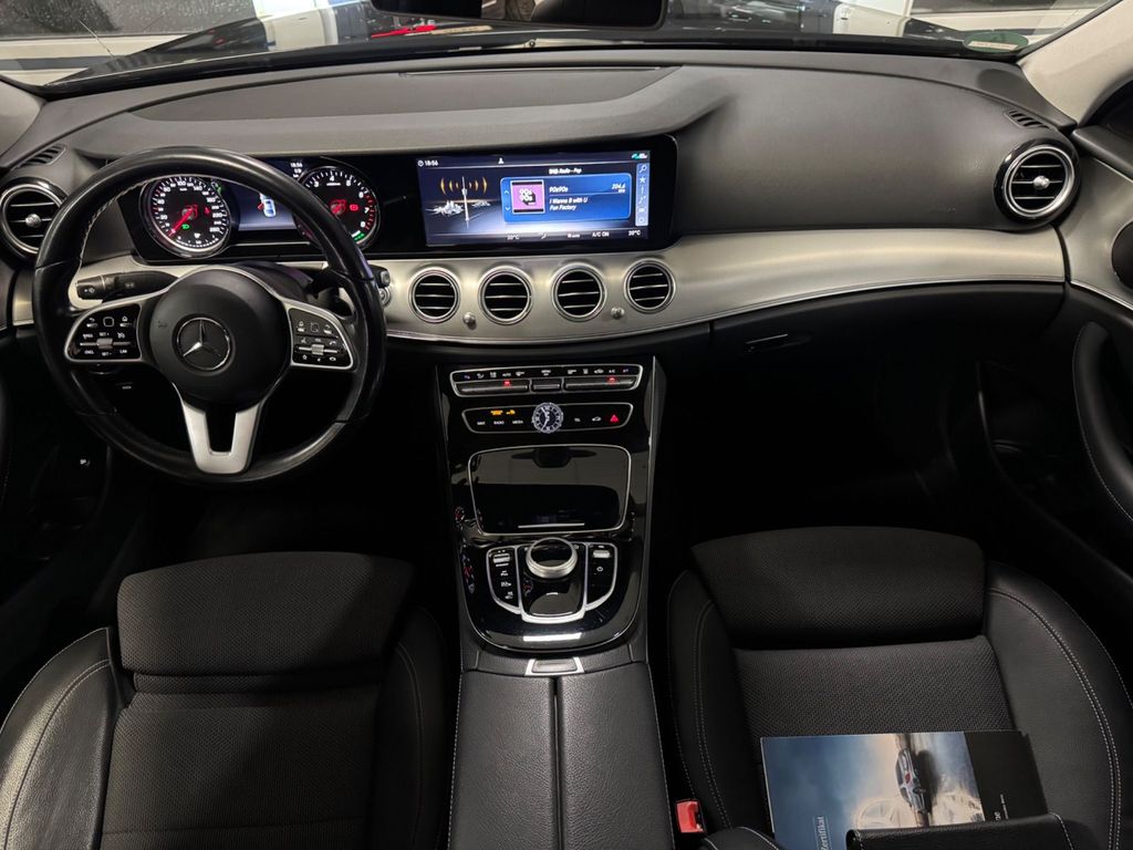 MERCEDES-BENZ E 300 e Avantgarde/2.HAND/LED/CAM/NAVI/SHZ/TOP! MERCEDES-BENZ E 300 e Avantgarde/2.HAND/LED/CAM/NAVI/SHZ/TOP!