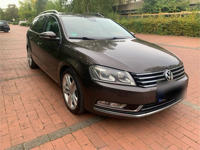 Volkswagen Vw Passat 2.0 tdi 170ps AHK DSG Pano Leder...