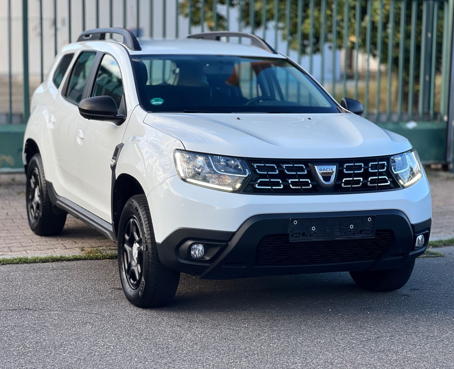 Dacia Duster - 1