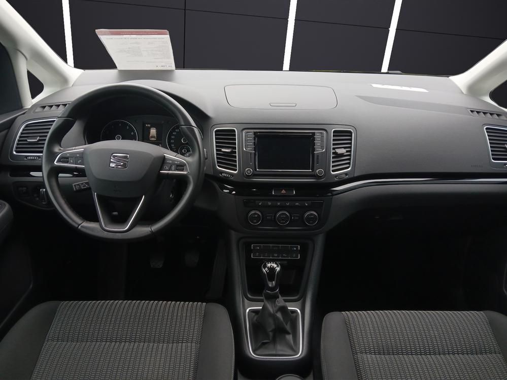 Fahrzeugabbildung SEAT Alhambra TSI Style 7-Si Xenon Navi GRA RFK SH LM