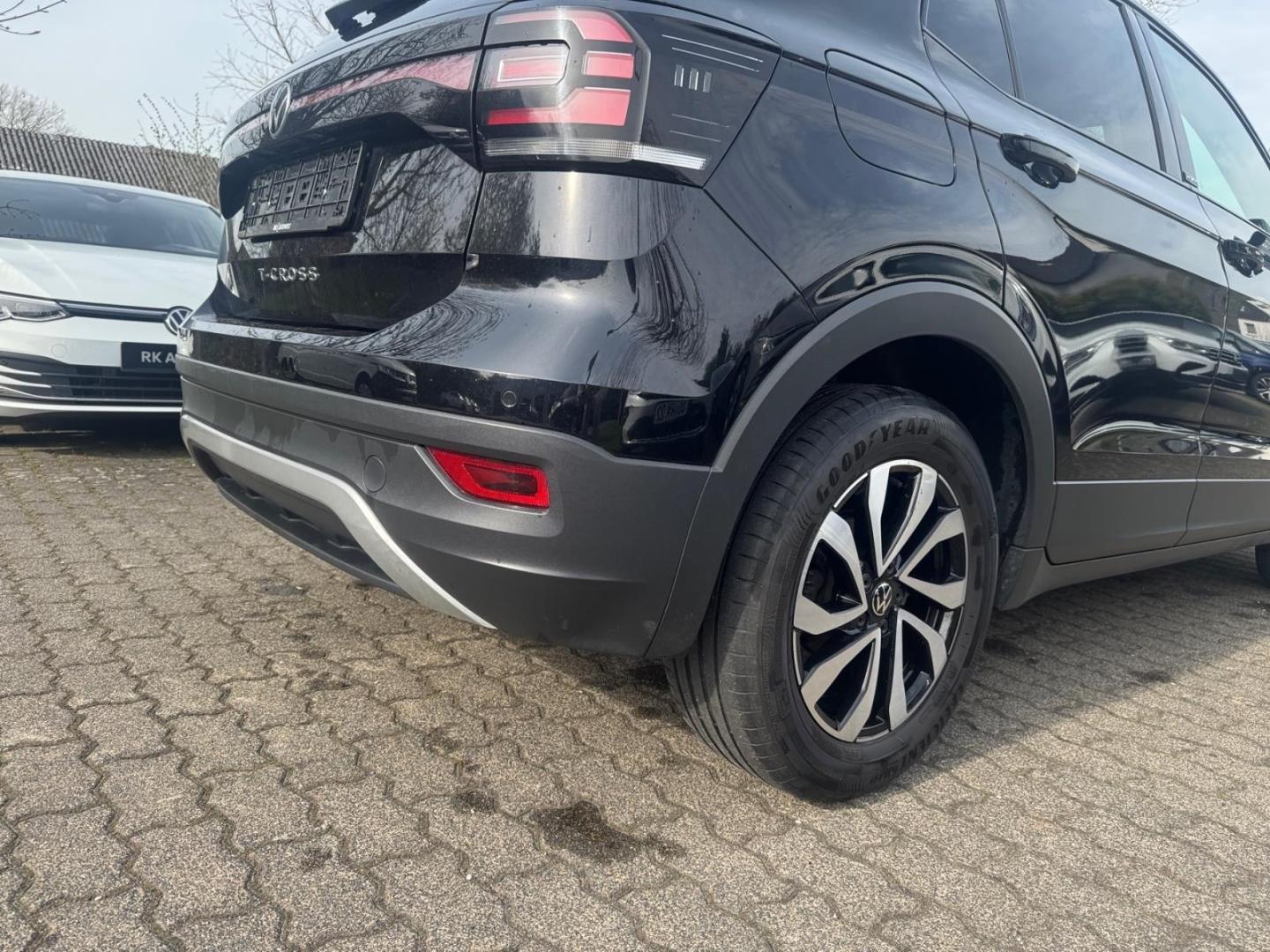 Volkswagen T-Cross Active 1.0 TSI Navi Climatronic ACC, миниатюра 12