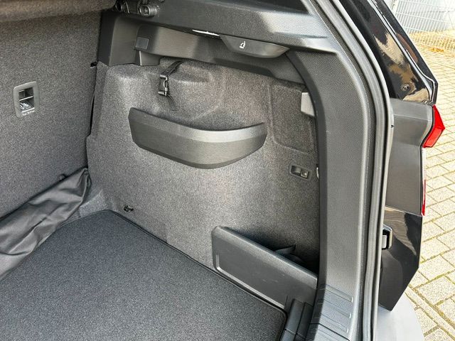 Karoq Clever LED;KESSY;ALARM;CARPLAY