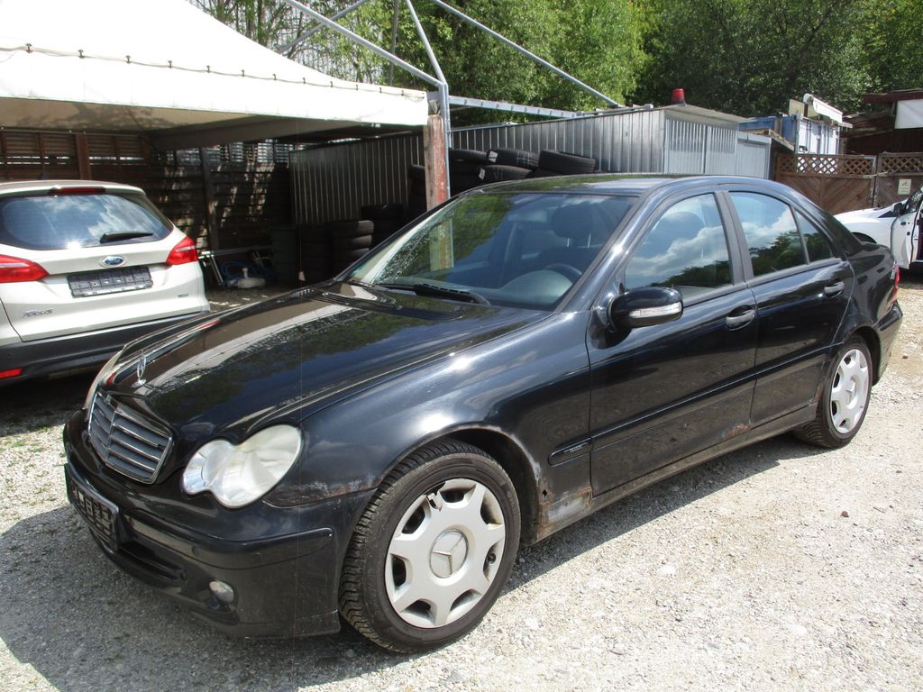 Mercedes-Benz C 180