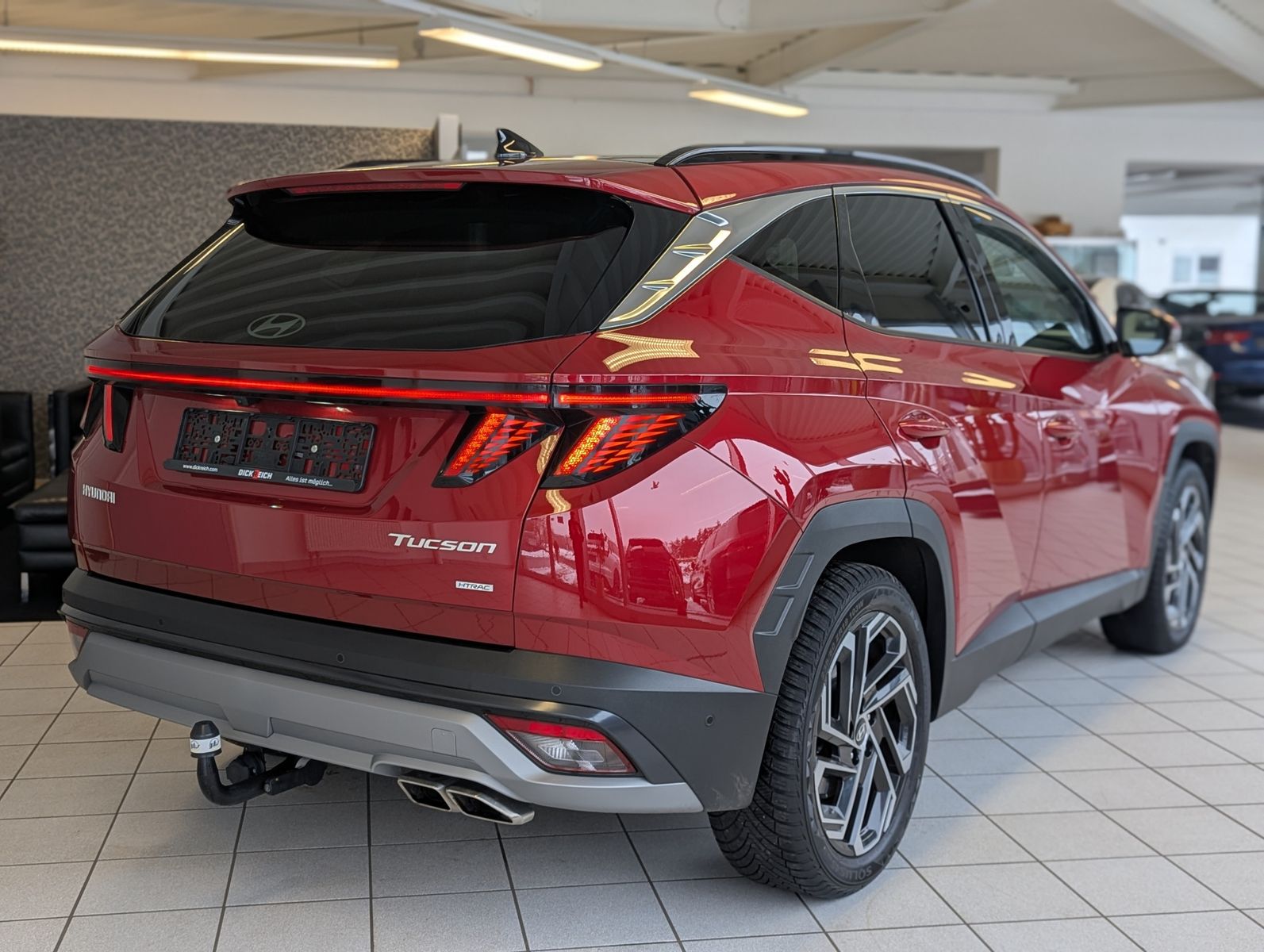 HYUNDAI Tucson 1.8 T-GDI Prime Mild-Hybrid 4WD Pano AHK - Image 7