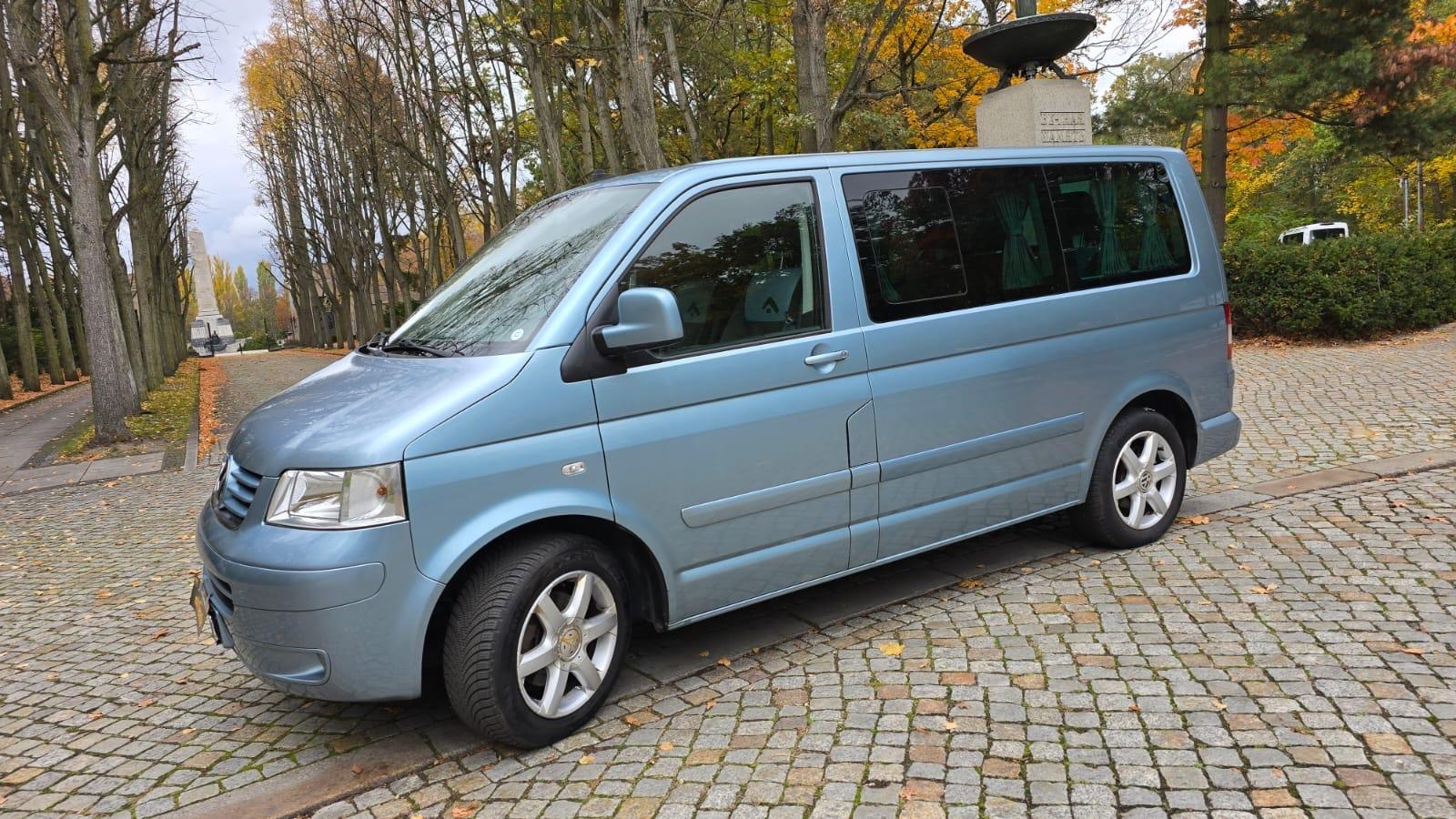 Volkswagen T5 Multivan Atlantis-Tüv Neu-AHK-Gardinen-Navi