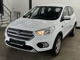Ford Kuga 1.5 EcoBoost 2x4 Trend - Ford Kuga Trend mit Benzin-Antrieb