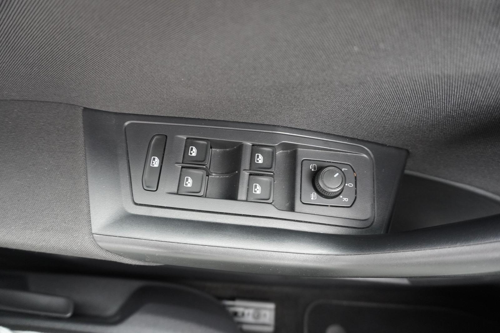 Volkswagen T-Roc 1.0 TSI LED Navi App-Connect, миниатюра 25