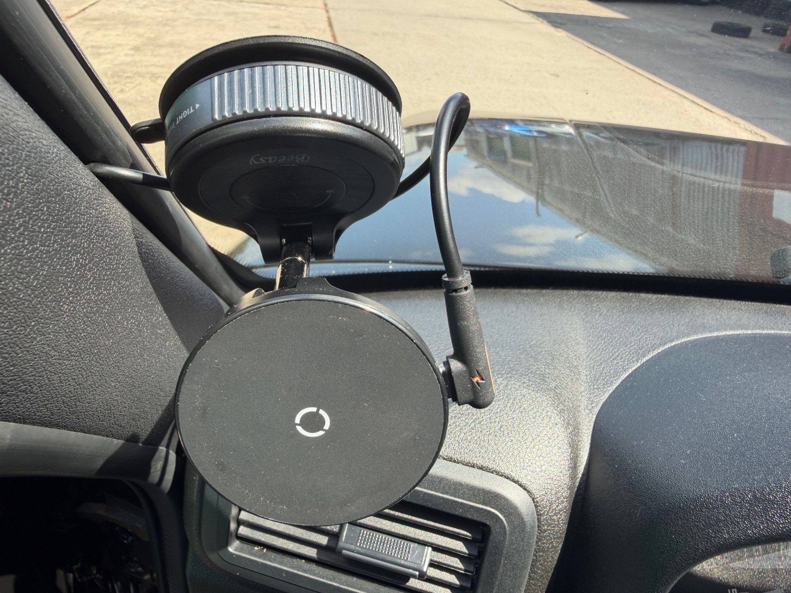 Fahrzeugabbildung Lada NIVA ! NEUE VIP-2-AUSST.! LEGEND "PREMIUM PLUS"!