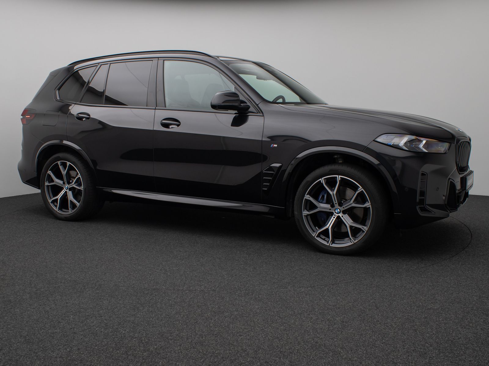 Fahrzeugabbildung BMW X5 xD30d M Sport Pro Panoram 360°HUD DAB H/K AHK