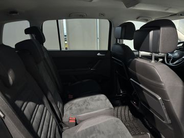 Fotografie 7 des VW Touran 1.5 TSI ACT OPF DSG Comfortline