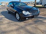 Mercedes-Benz CLK 320 AVANTGARDE/Xenon/Leder/Navi - Mercedes-Benz CLK 320 in München