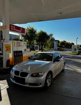 BMW E92 320i - BMW 320 aus 2007: Coupé