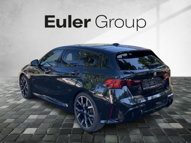 BMW 120 iA Limo M-Sport Pano AHK 19''SRneu Iconic HU foto 3
