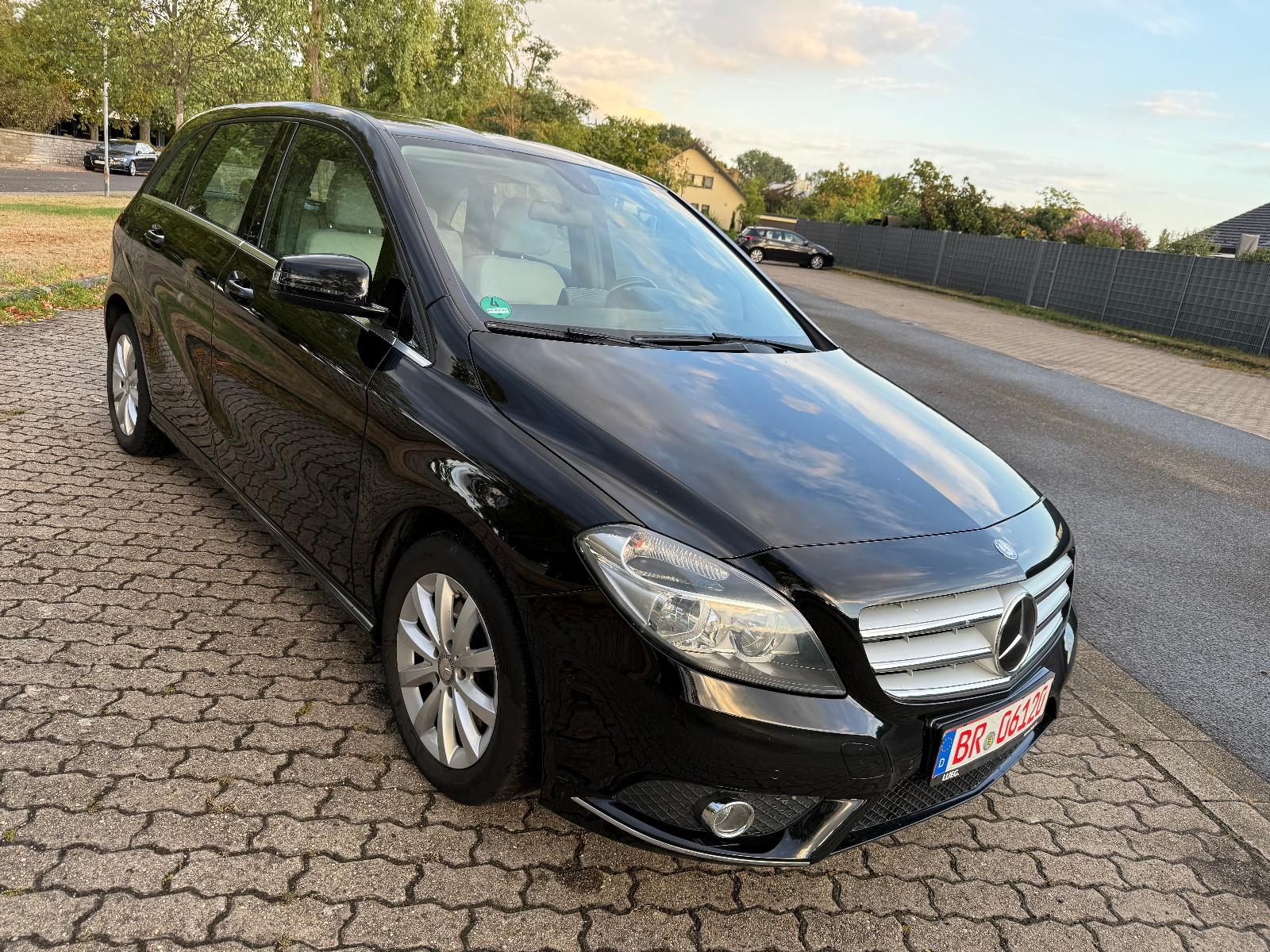 Mercedes-Benz B 200 kamera