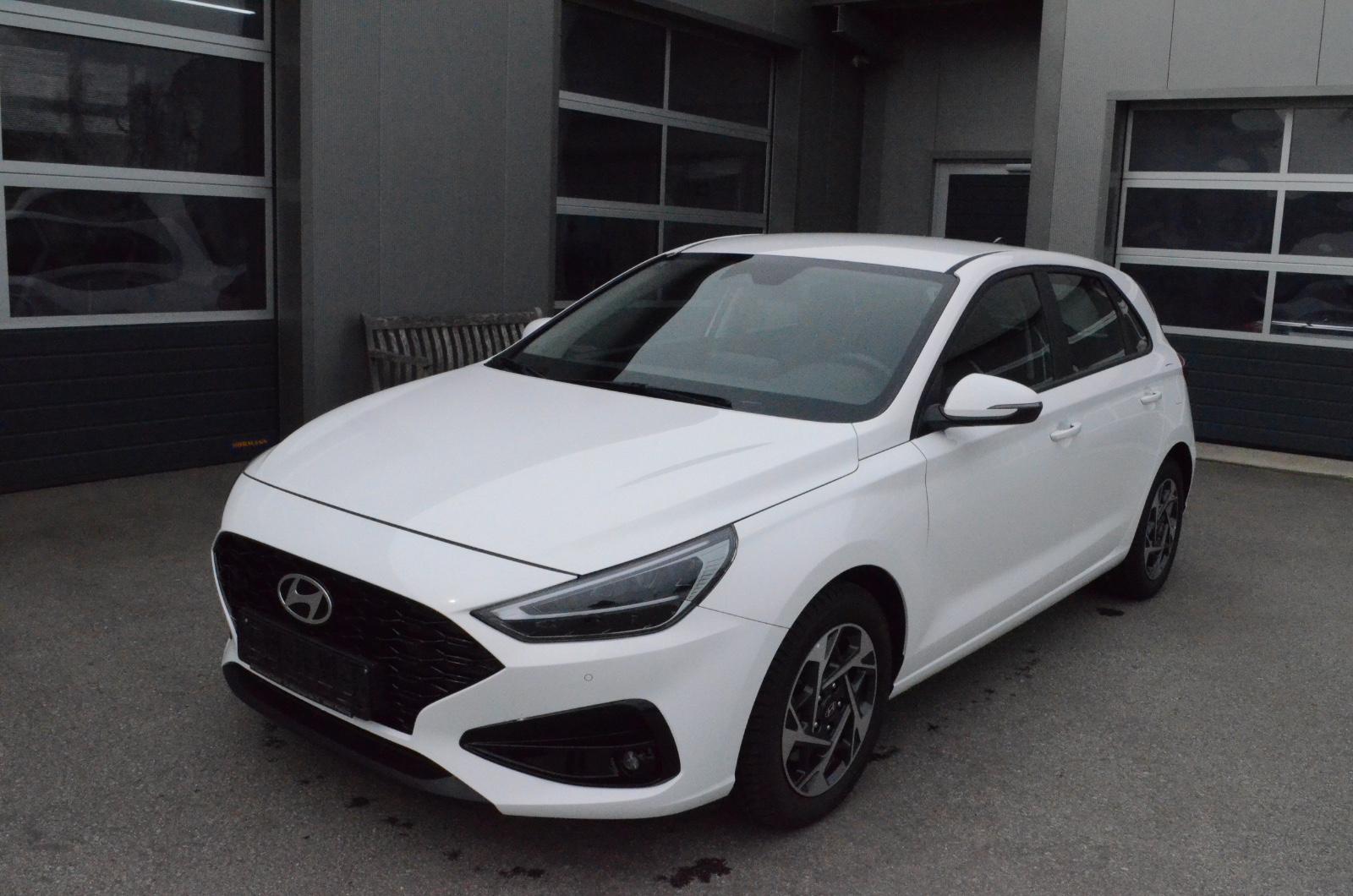 Hyundai i30 1.0 T-GDI Style Navi LED Kamera
