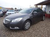 Opel Insignia 1.8 Lim. Selection - Opel Insignia Selection mit Benzin-Antrieb