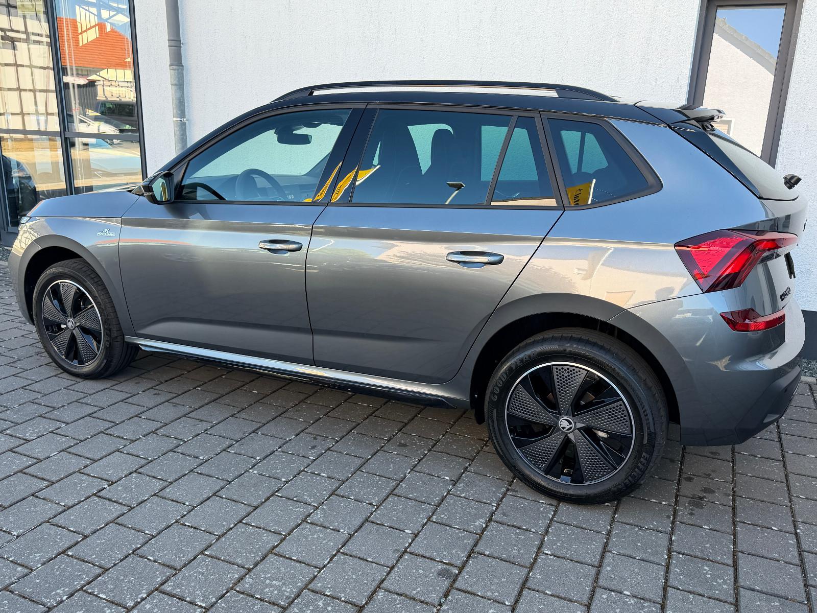 Skoda Kamiq 1.0 TSI DSG Monte Carlo (Pano,SH,Kamera)