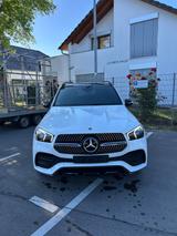 Mercedes-Benz GLE 350 d 4MATIC - - Mercedes-Benz GLE 350 in Stuttgart