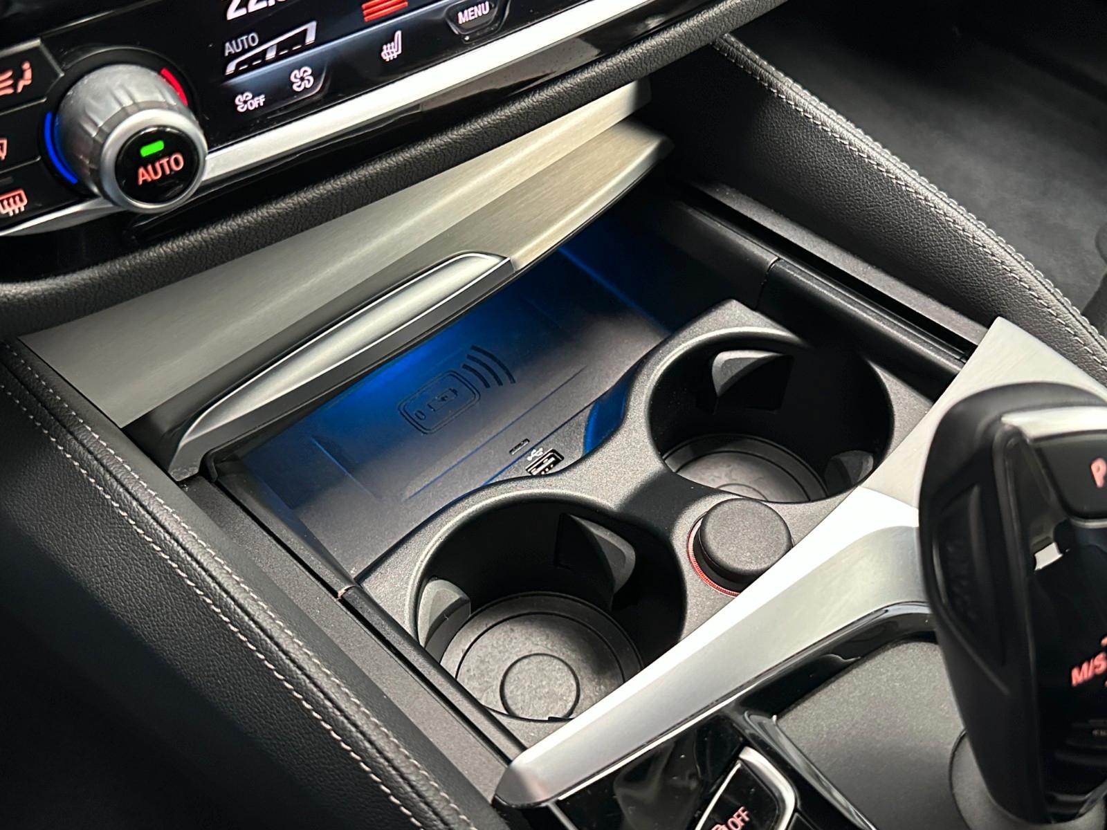 BMW 530e Touring Aut Luxury Line Navi*Leder*LED*1.Hd