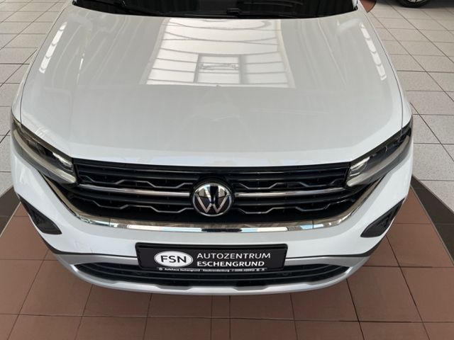 Fahrzeugabbildung Volkswagen T-Cross 1.0 TSI LIFE IQ.DRIVE GJR SHZ ACC
