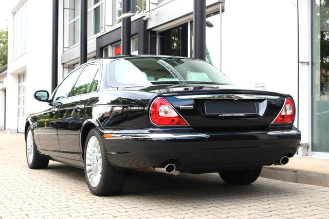 Jaguar XJ V8 Super/ 2. HAND/ DE/ SCHIEBEDACH/ SITZHZG.