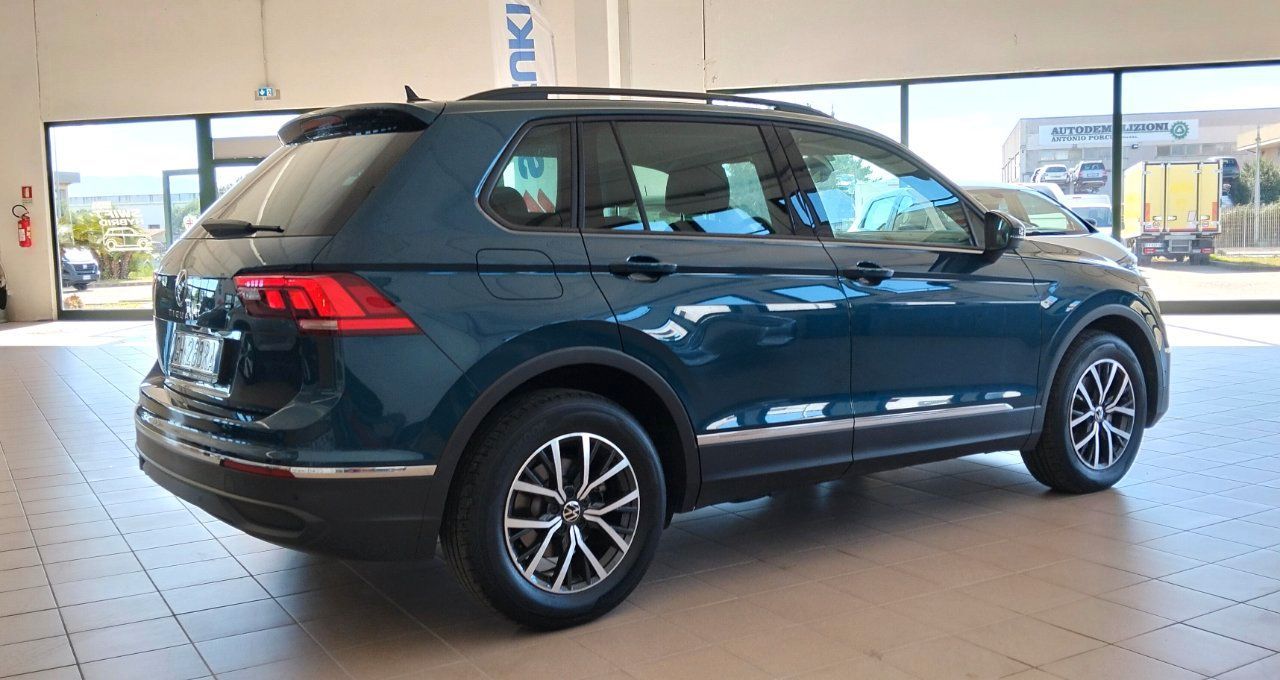 Volkswagen Tiguan 2.0 tdi Life 150cv dsg imagem 3