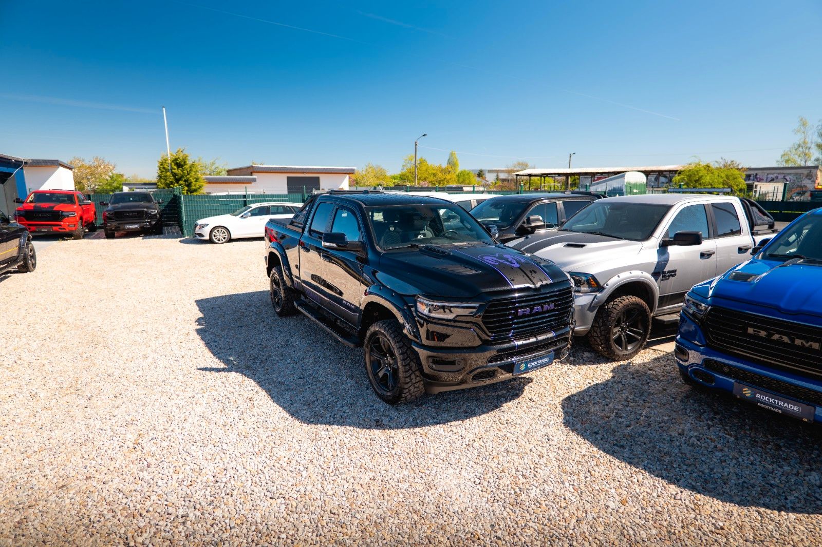 Fahrzeugabbildung Dodge RAM 5.7 V8 HEMI 4x4 LIMITED NightOffroad LONGBED