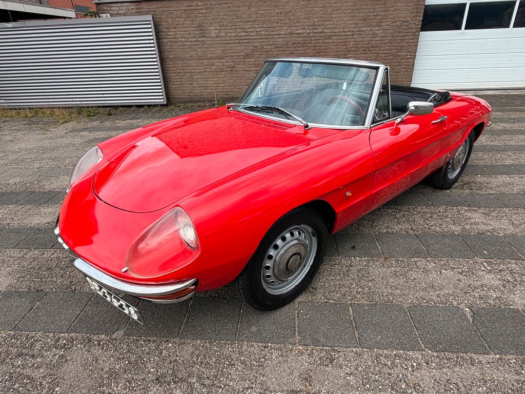 Alfa Romeo Spider