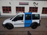 Ford Tourneo Connect Kombi 5 Sitzer - Ford Tourneo aus 2011