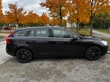 Volvo V60 D5 Summum Summum - gebrauchte Volvo V60 aus dem Jahr 2011