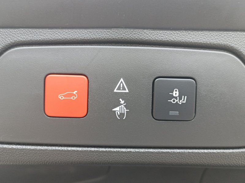 Fahrzeugabbildung Opel Grandland X 1.2 Turbo Innovation Aut.
