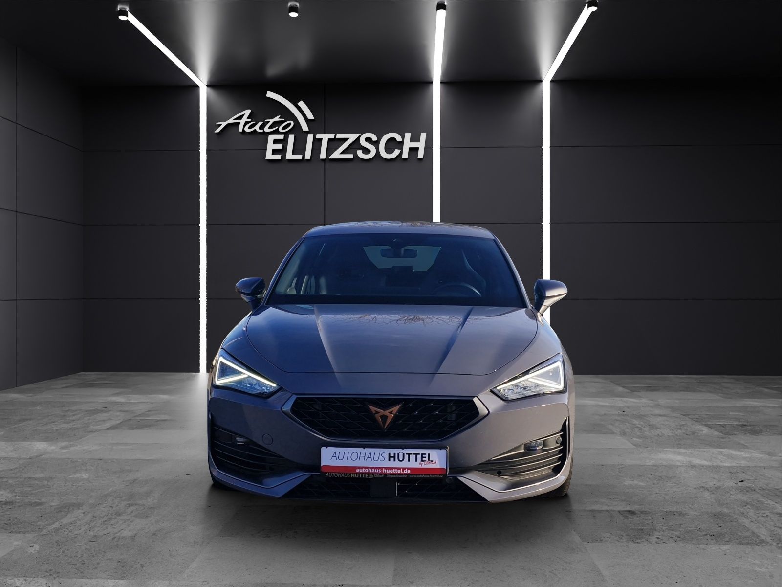 Fahrzeugabbildung CUPRA Leon VZ 2,0 TSI DSG ACC KAMERA NAVI LED