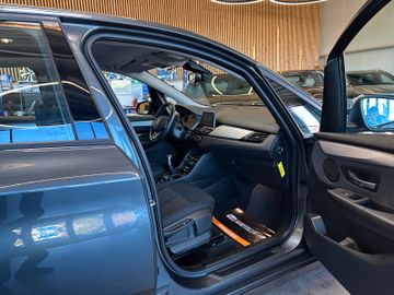 MYAUTOCENTER – Gebraucht- und Jahreswagen mit Werkstattservice in Pfaffenhofen BMW 218 *SERVICE NEU*TÜV 1227*TEMPO*2-ZONEN*SZHZ*