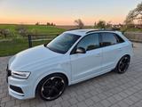 Audi Q3 2.0 TDI quattro S-line-Pano-Navi-20 Zoll - Audi Q3 von privat