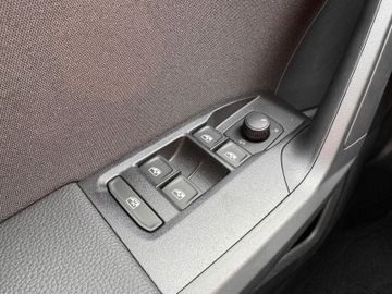 Seat Arona 1.0 TSI FR DSG LED Sitzheizung Navi Klima