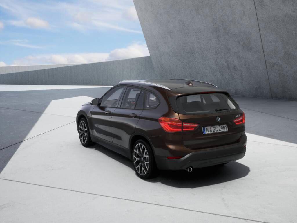 BMW X1 SDRIVE18I LED SpurAss Navi ParkAss PDC