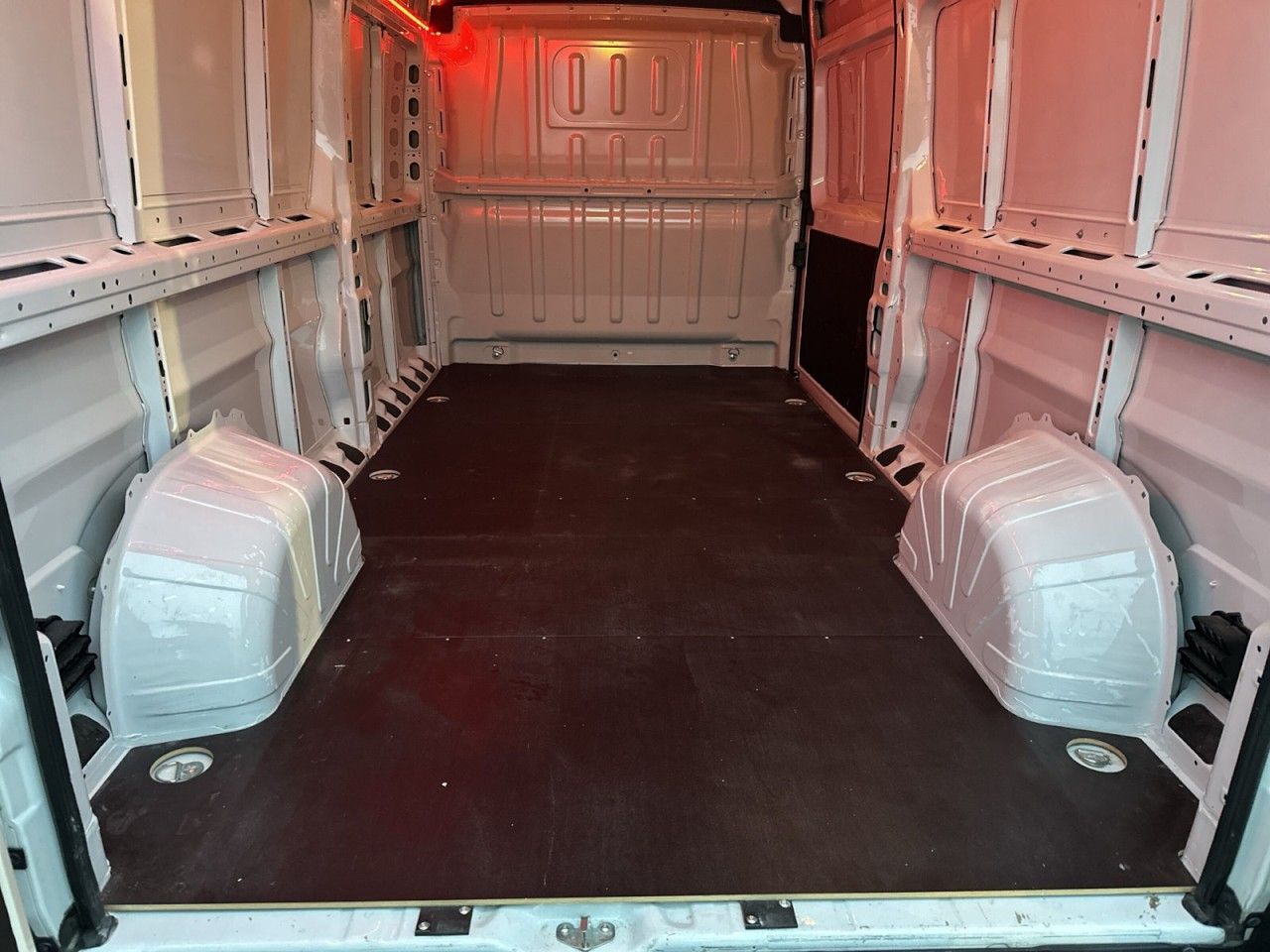 Fahrzeugabbildung Citroën Jumper 35 L3H2 BlueHDi 140