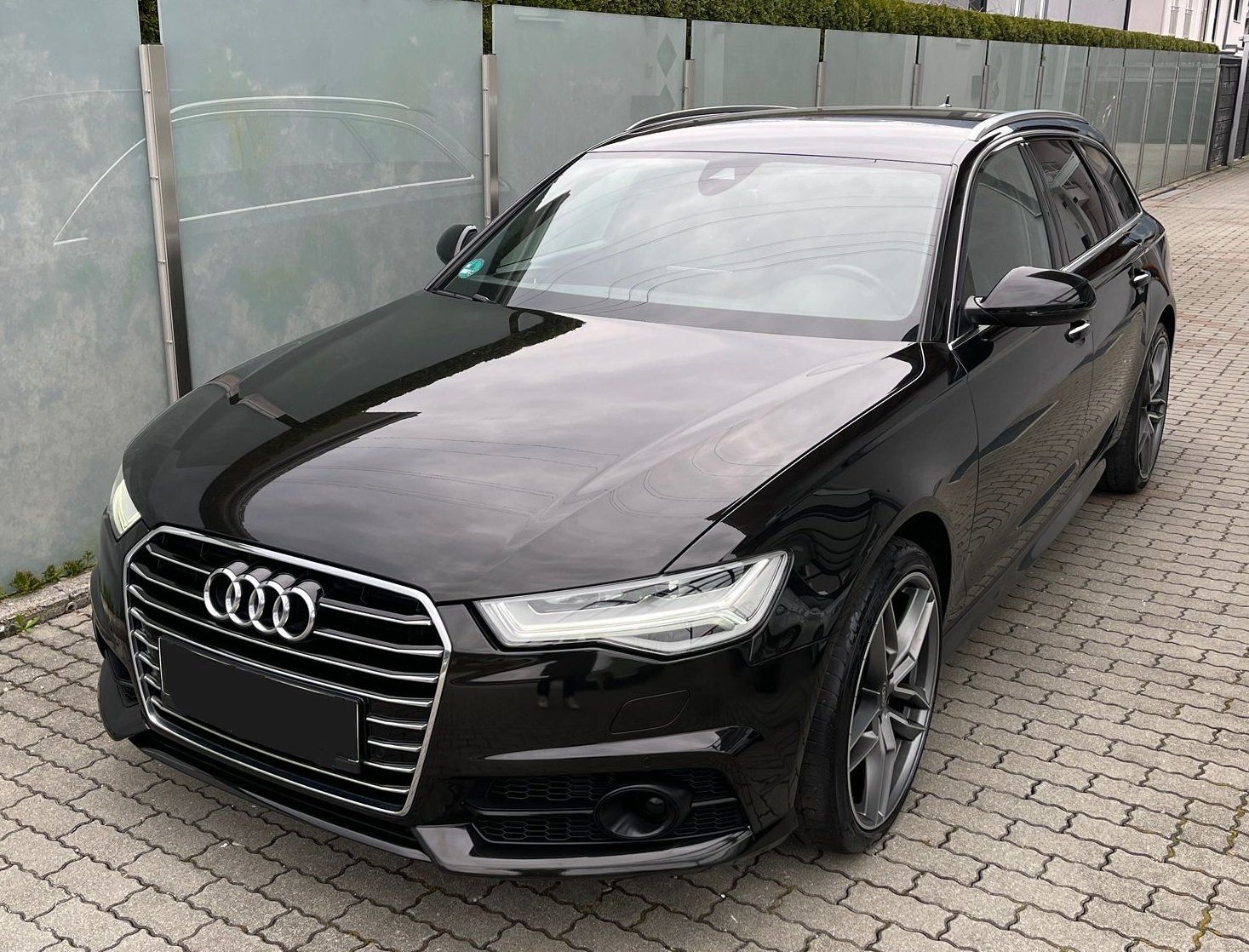 AUDI Audi A6 Avant 2.0 TDI; S-Line; Navi; Panorama