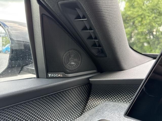 Peugeot 3008 -E GT 210 Massagefunktion Panorama-Schiebed