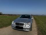 Mercedes-Benz E 320 4MATIC AVANTGARDE Avantgarde - Mercedes-Benz E 320 mit Benzin-Antrieb